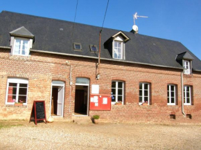 Maison de 4 chambres avec jardin amenage et wifi a Berville